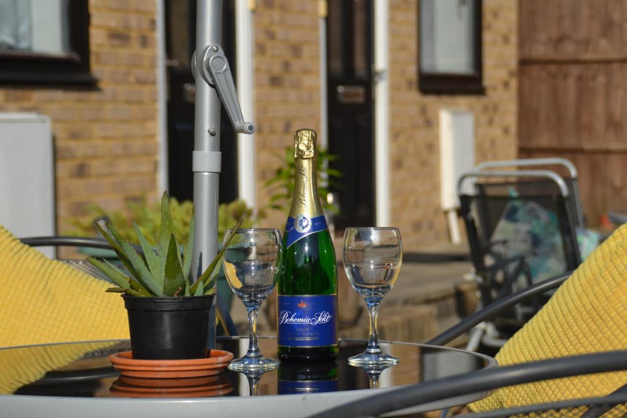 Epicsa - Family & Corporate Stay Mews Apartments With Free Parking Кембридж Экстерьер фото