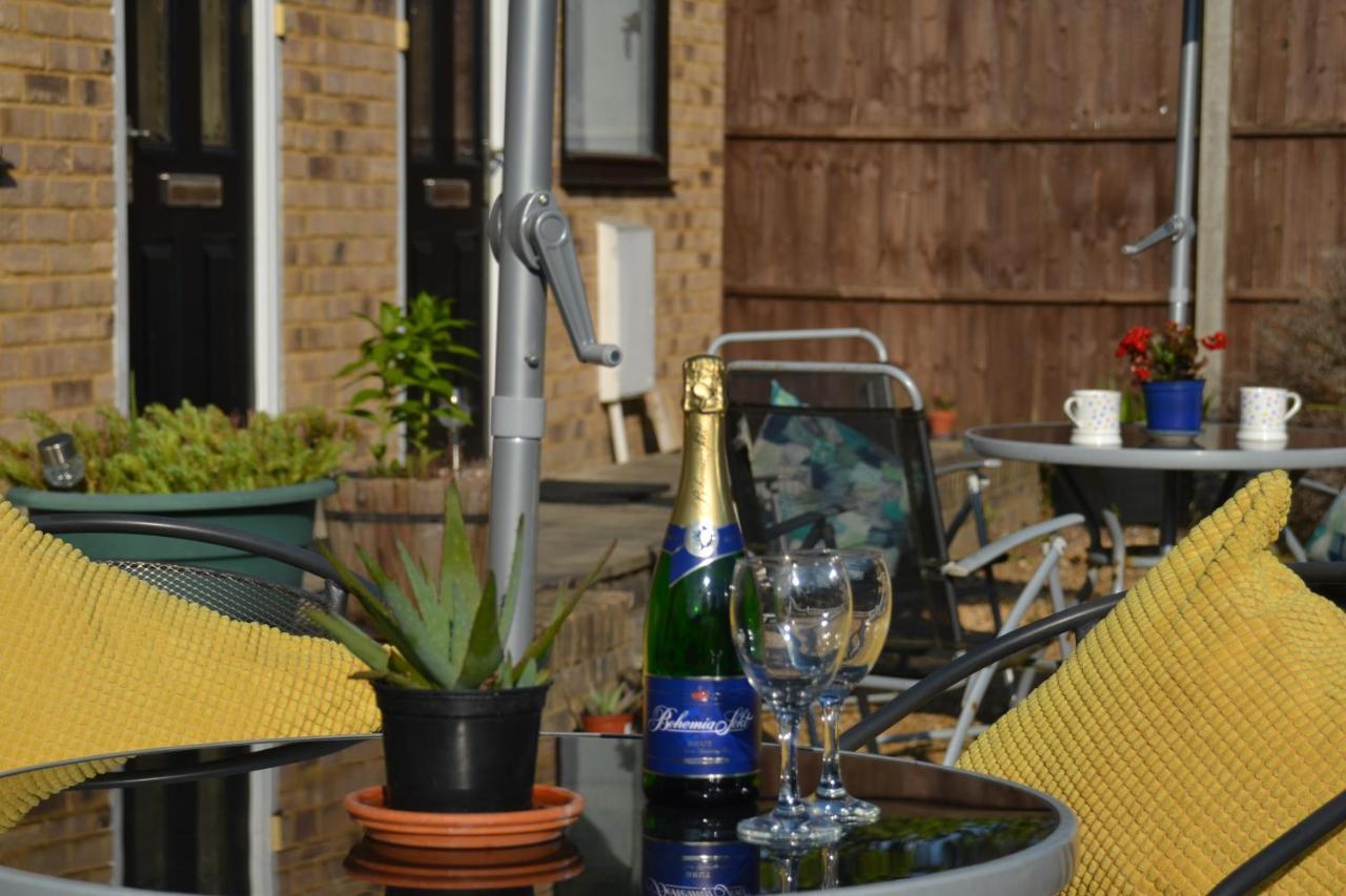 Epicsa - Family & Corporate Stay Mews Apartments With Free Parking Кембридж Экстерьер фото